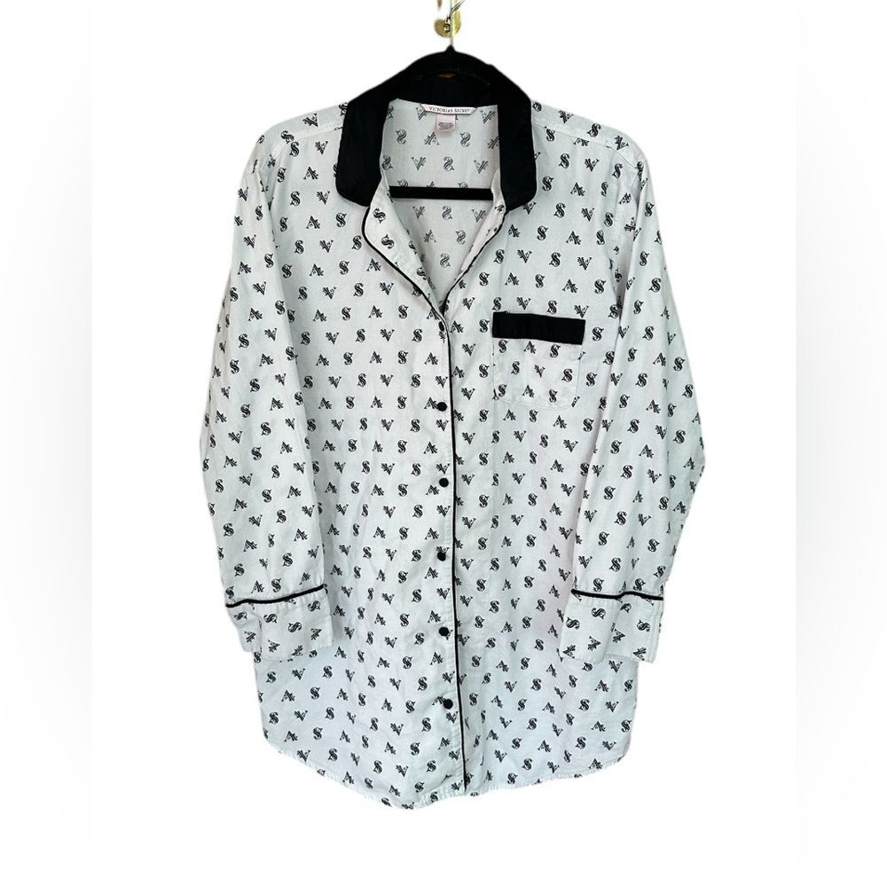 Victoria’s Secret Women's Black and White Night Shirt, Size Medium